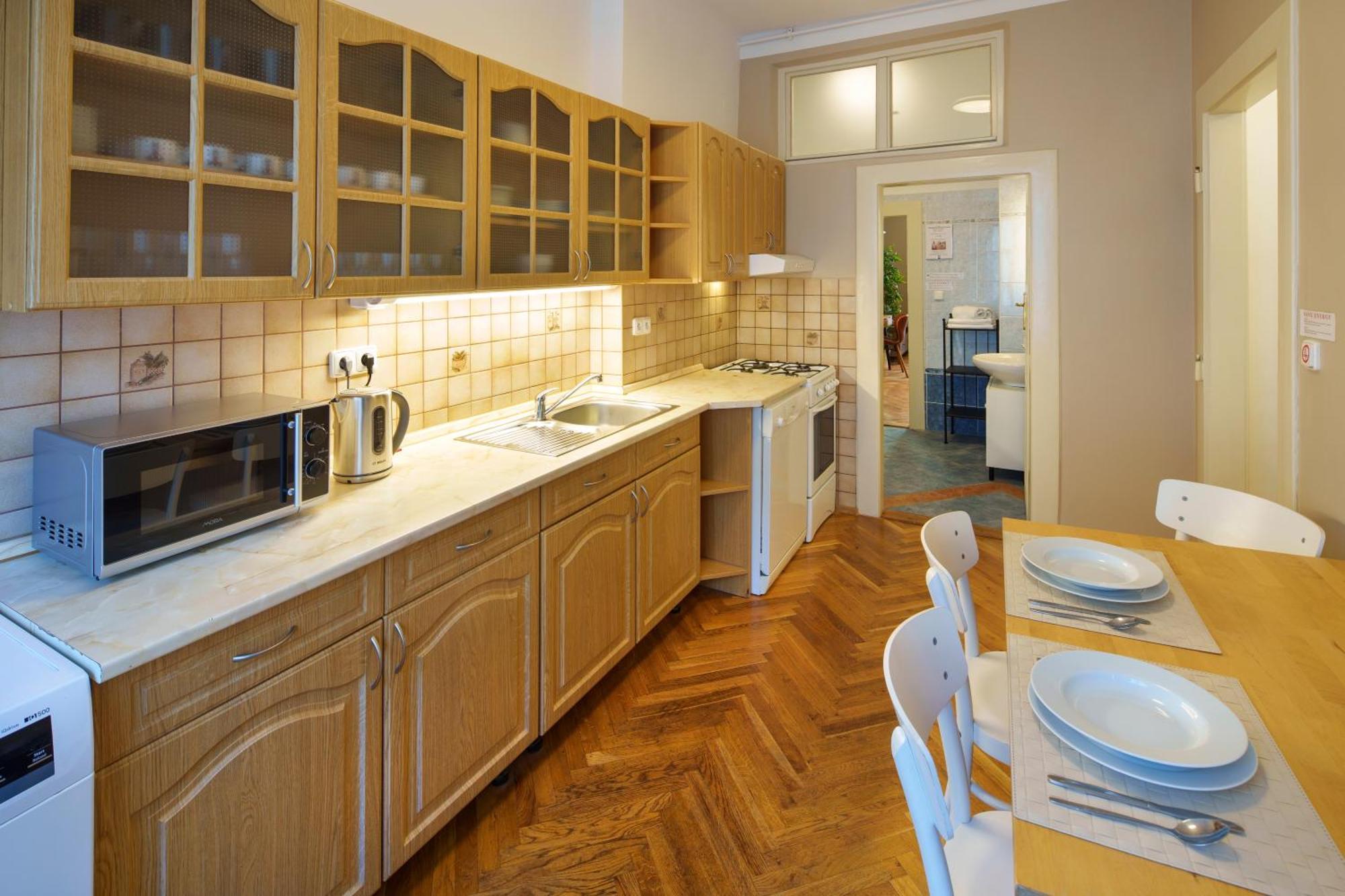 Apartment Old Town - 3 Bedroom 3 Bathroom Kitchen *