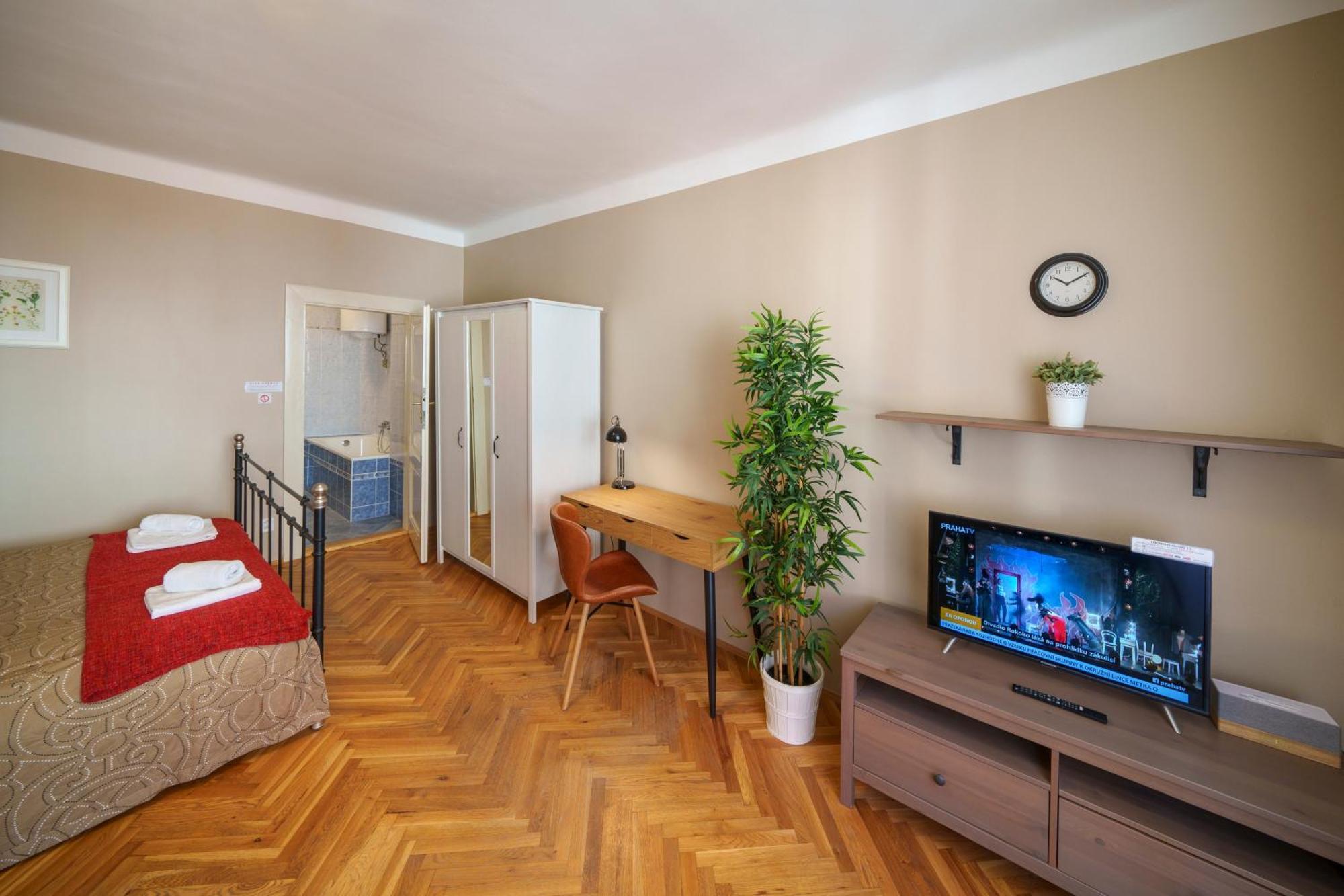 Apartment Old Town - 3 Bedroom 3 Bathroom Kitchen Prague